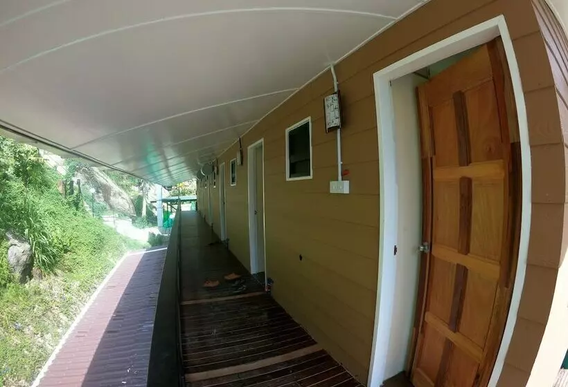 Majatalo D La Sri Cottage   Asia Camp