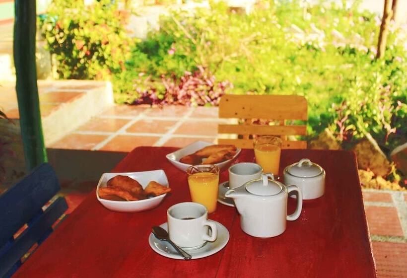 پانسیون Ecogranja Akiez