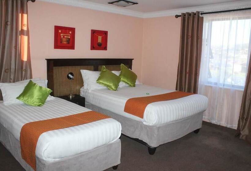 بنسيون Phomolo Guest House