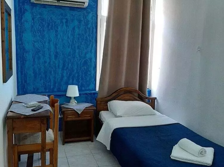 پانسیون Rodon