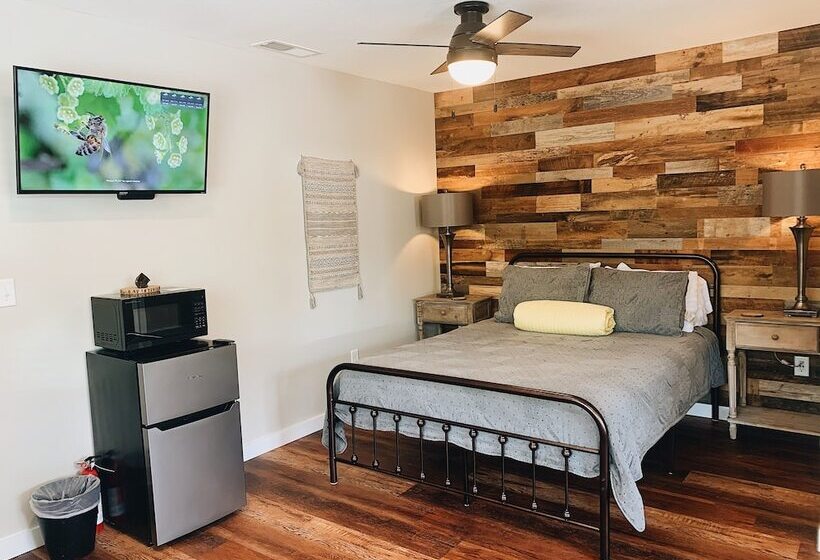 펜션 The Iris Garden Downtown Cottages And Suites