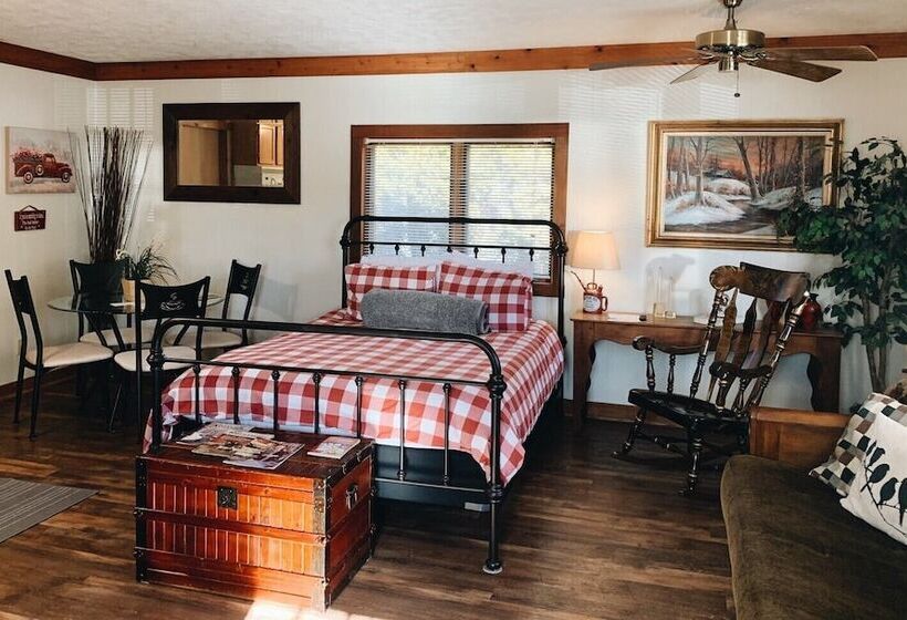 펜션 The Iris Garden Downtown Cottages And Suites