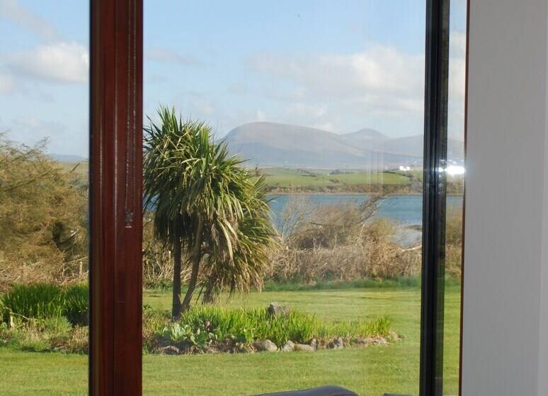 Westport Coastal Lodge