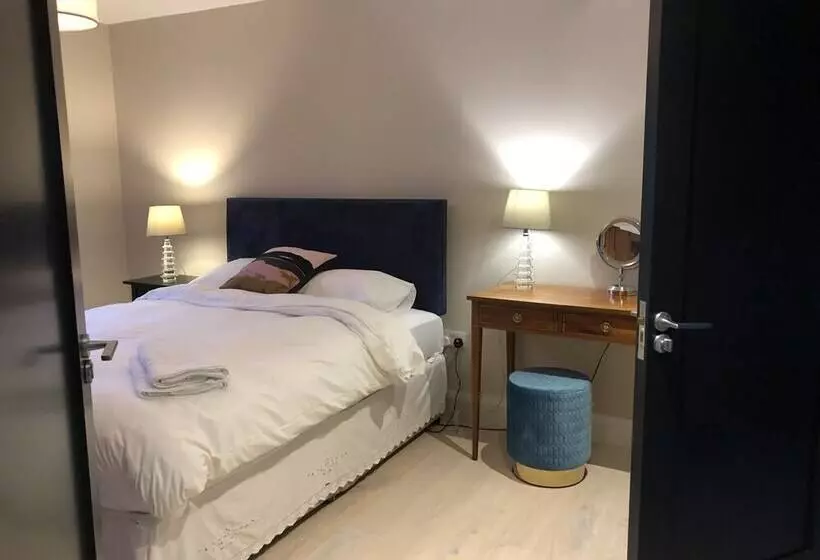 Westport Coastal Lodge