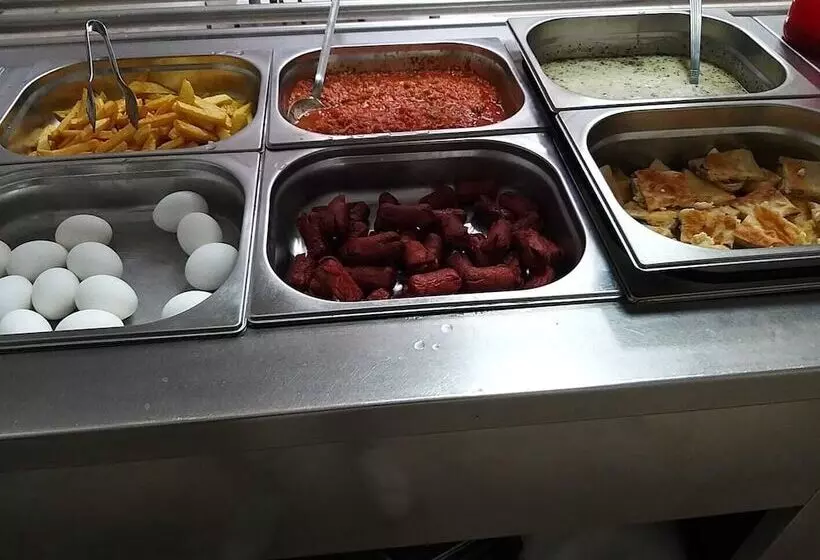 Adanaz Otel