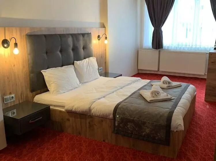 Adanaz Otel
