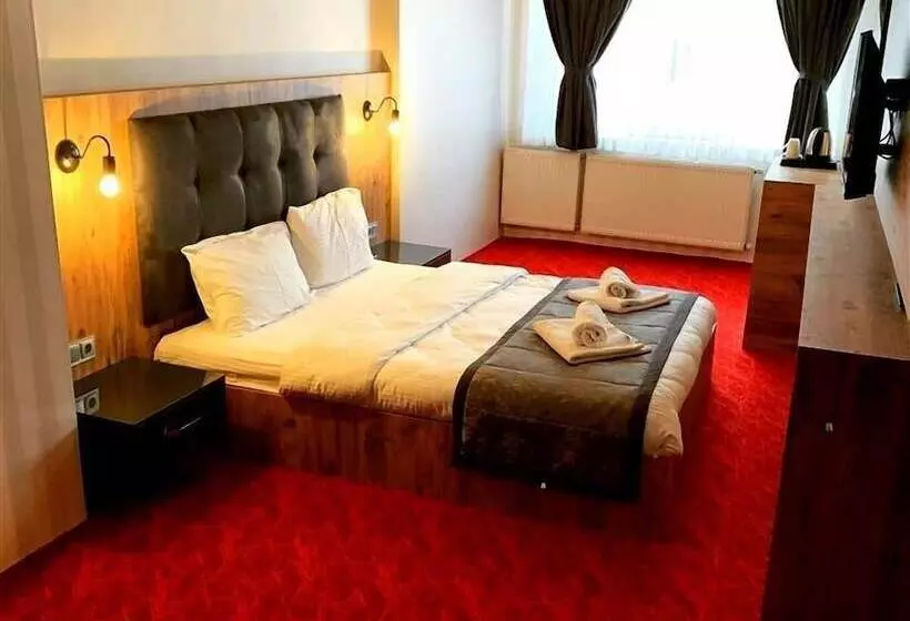 Adanaz Otel