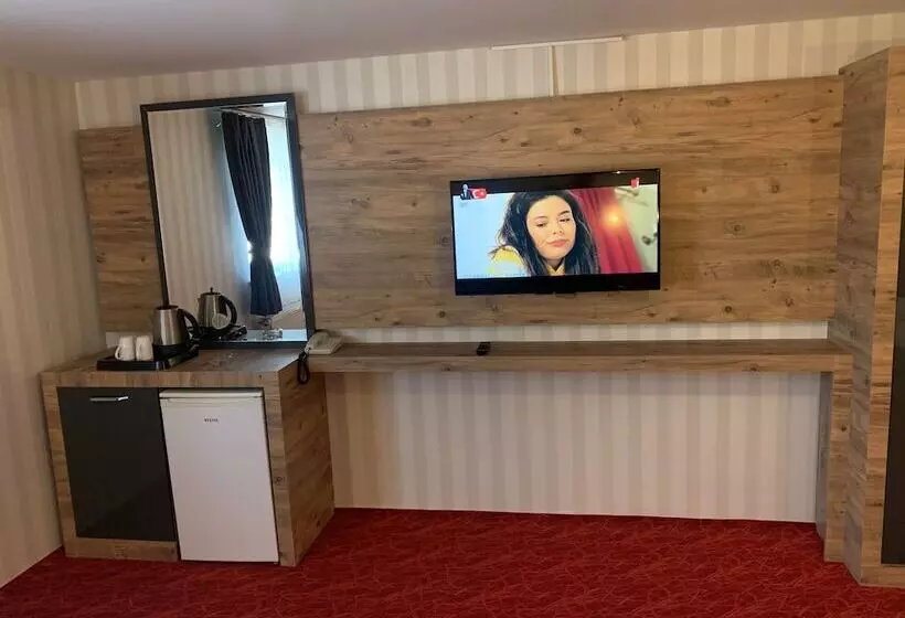 Adanaz Otel