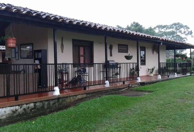 Finca Hotel Cafetos