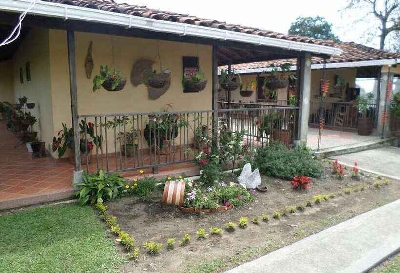 Finca Hotel Cafetos