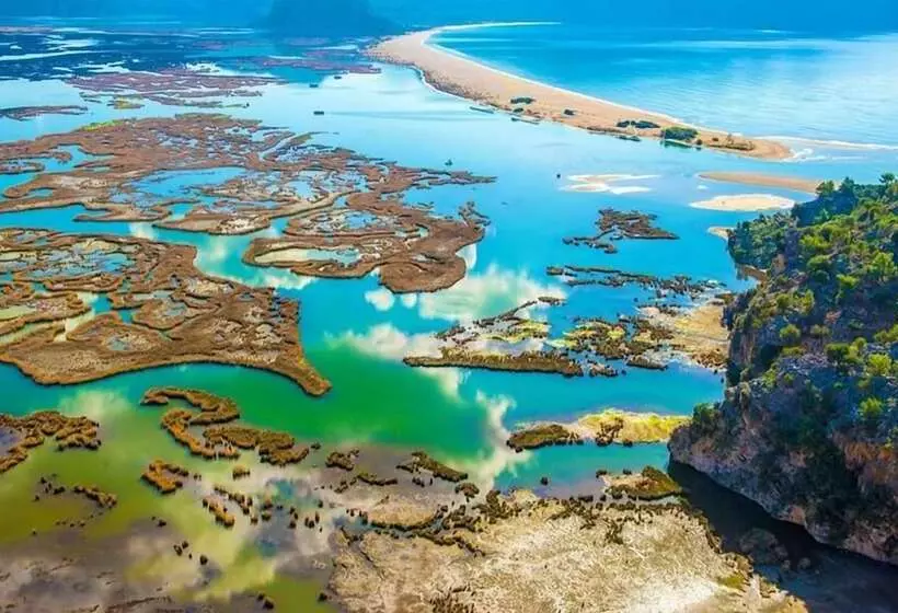 مسافرخانه Rivaesta Butik Hotel   Adults Only