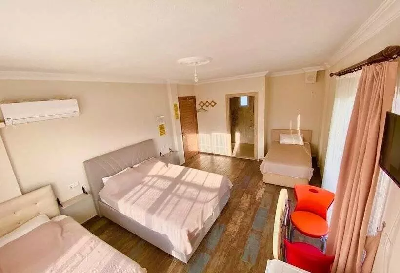 مسافرخانه Rivaesta Butik Hotel   Adults Only