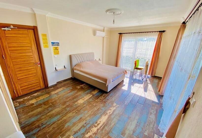 여관 Rivaesta Butik Hotel Adults Only