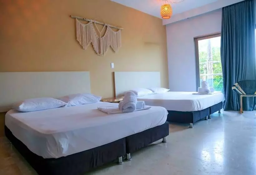 ホテル Awa De Mar