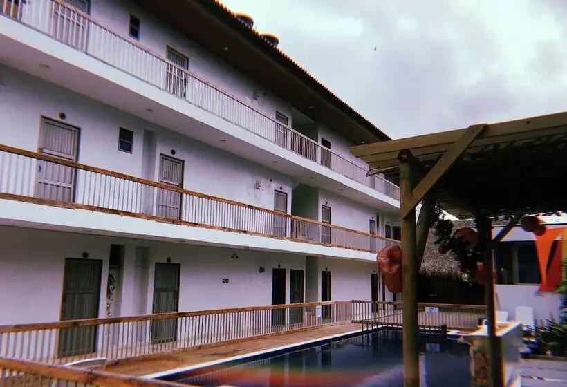 ホテル Awa De Mar