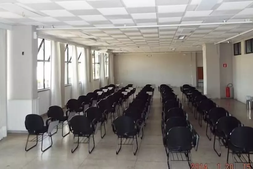 Otel Coroados