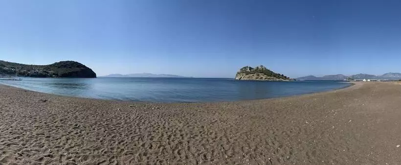 Hotel Dort Mevsim Evi