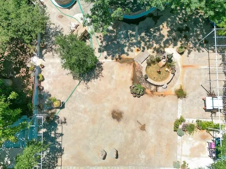 Hotel Dort Mevsim Evi
