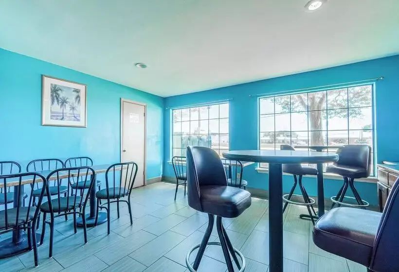 Hotelli Executive Inn Port Lavaca By Oyo