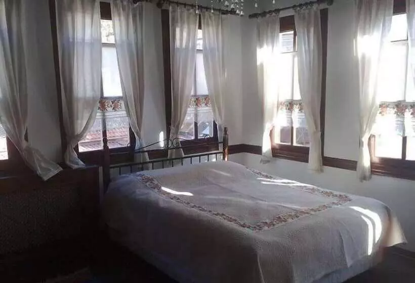 Hotelli Fuatbeyler Konagi