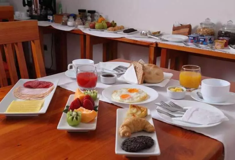 ホテル Hostal Cruz Del Valle
