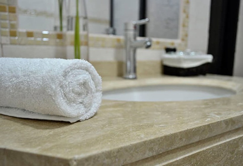 فندق Hostal Cruz Del Valle