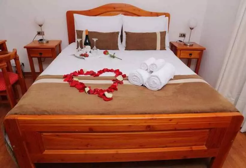 ホテル Hostal Cruz Del Valle