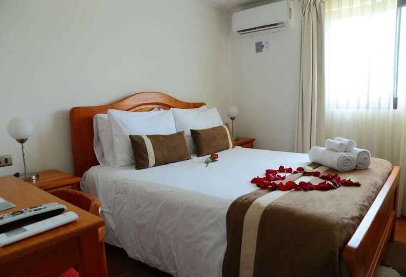 فندق Hostal Cruz Del Valle