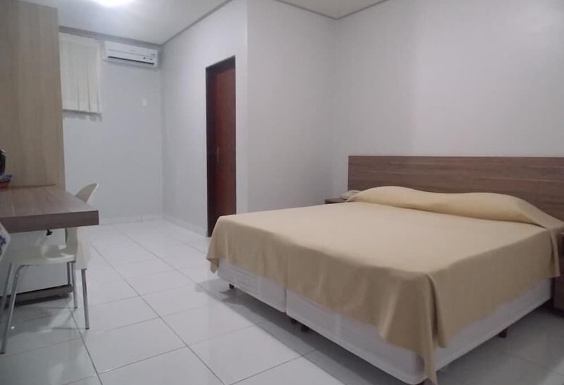 Отель Insinuante