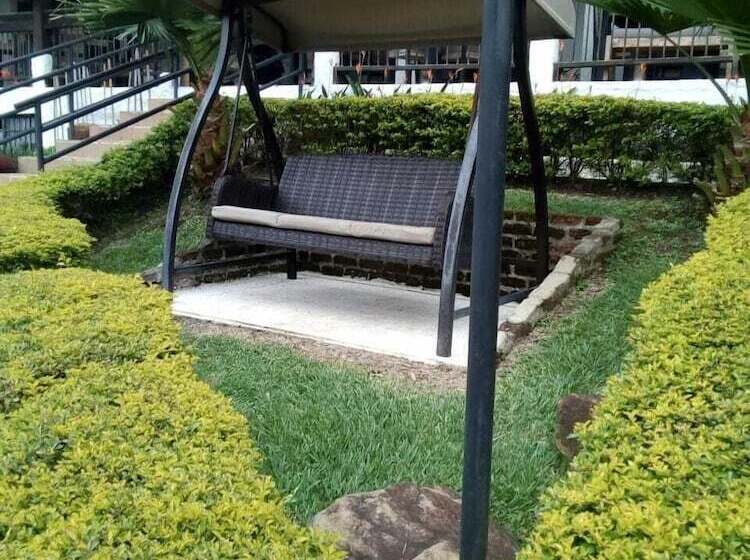 בית מלון כפרי La Cuspide