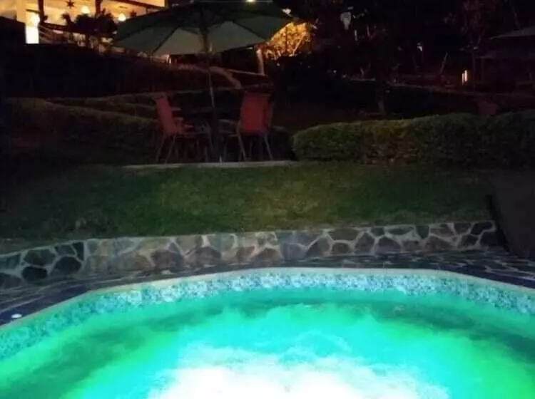 ホテル La Cuspide