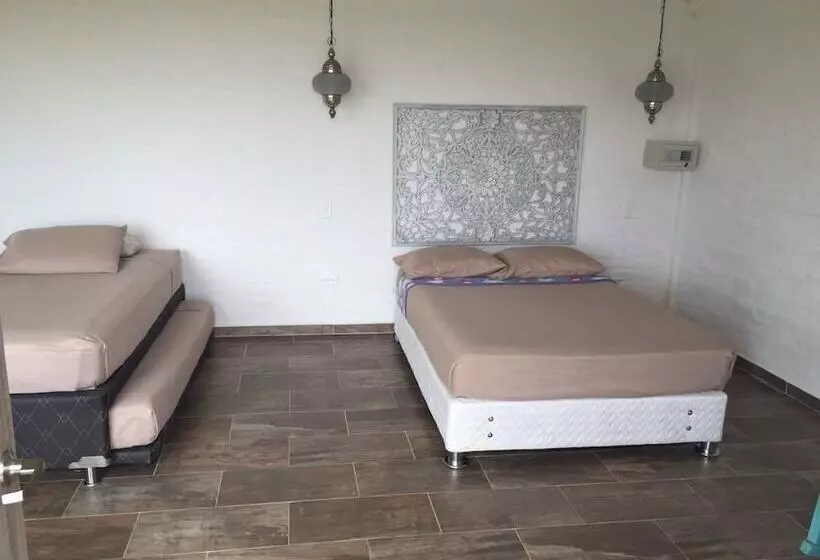 ホテル La Cuspide