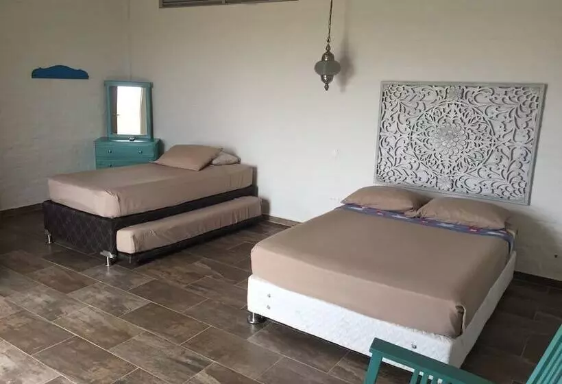 ホテル La Cuspide