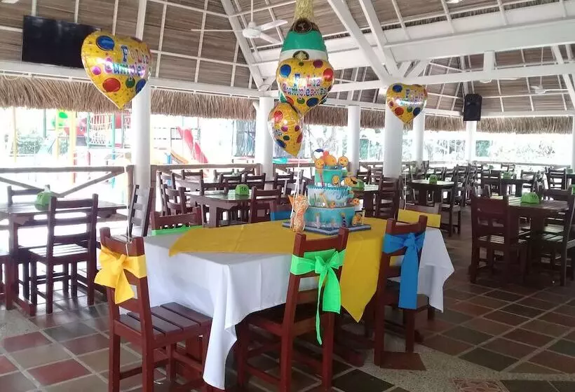 Hotel Lagos Mar Espinal