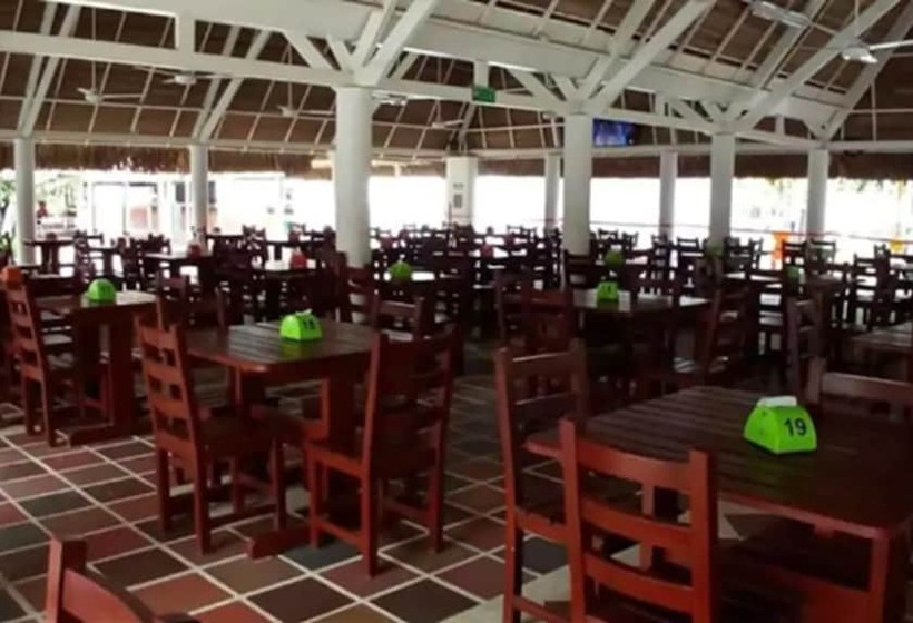 Hotel Lagos Mar Espinal