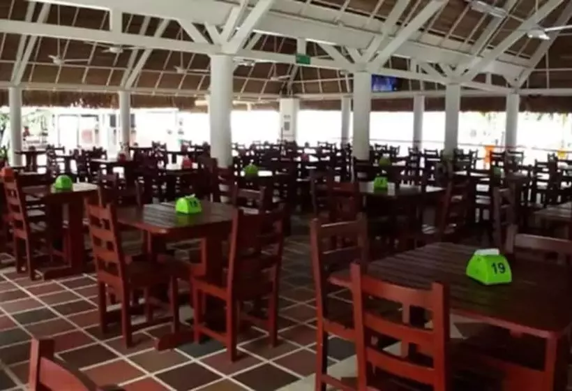 Hotel Lagos Mar Espinal