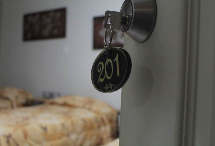 בית מלון כפרי Las Flores   Cañete