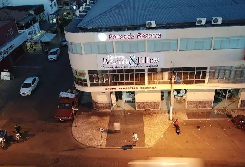 ホテル Pousada Bezerra