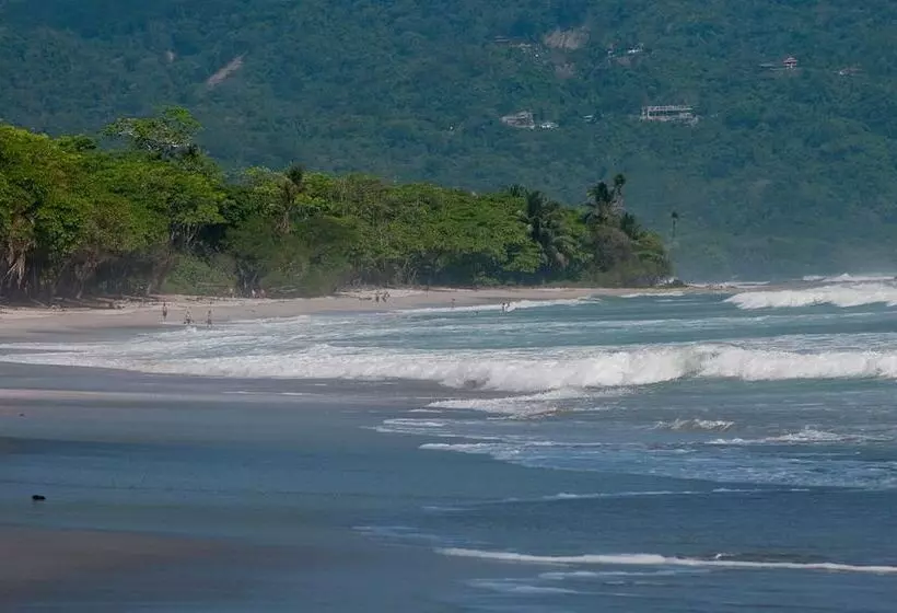 ホテル Santa Teresa Surf Vista Villas