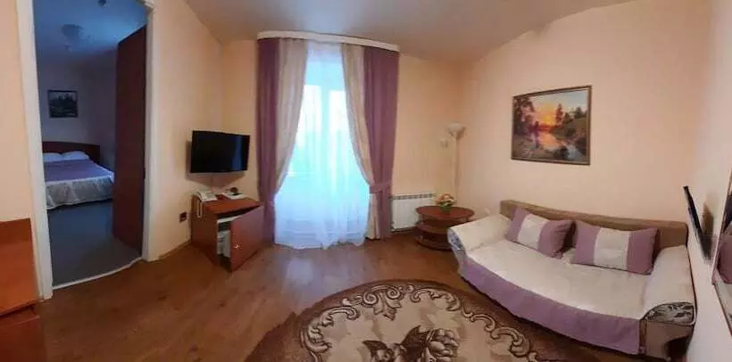هتل Svir