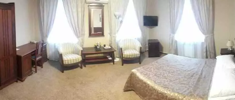 هتل Svir