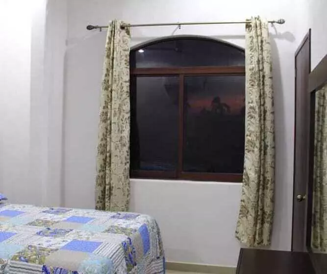 ホテル Teresita's Guests Rooms