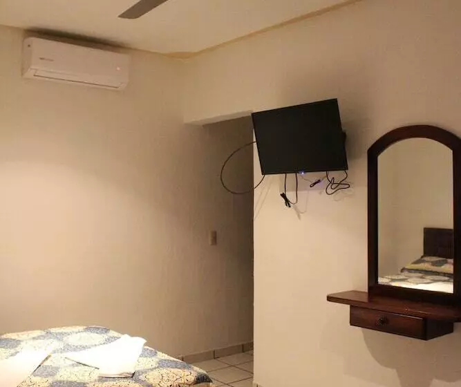 ホテル Teresita's Guests Rooms