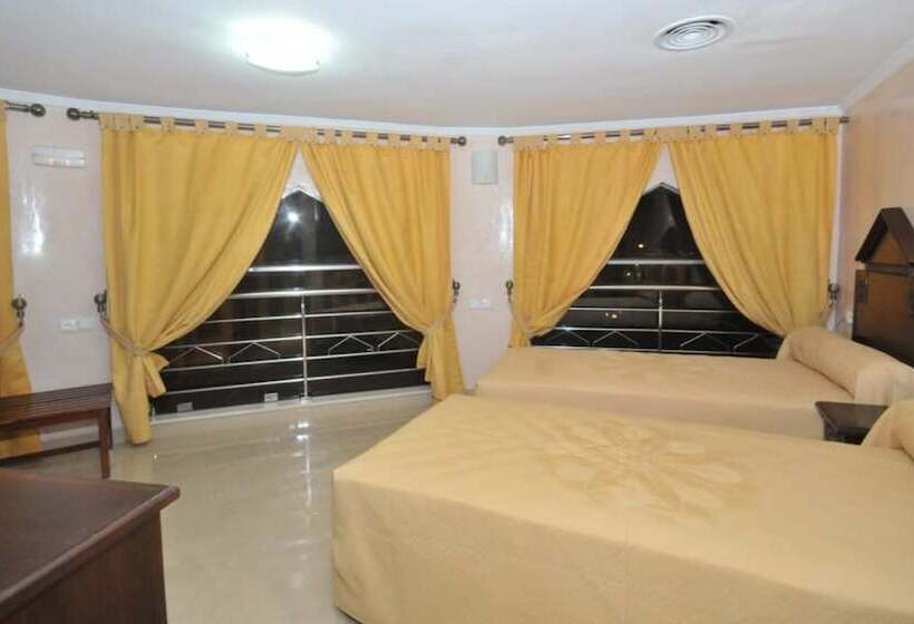 هتل Villa Florido