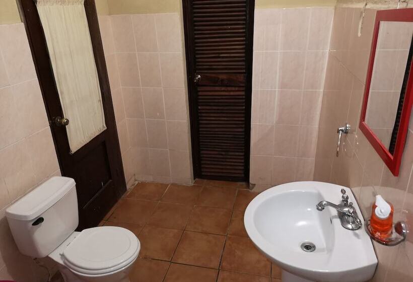 پانسیون Casa Mirella