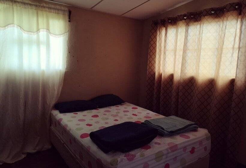 پانسیون Casa Mirella