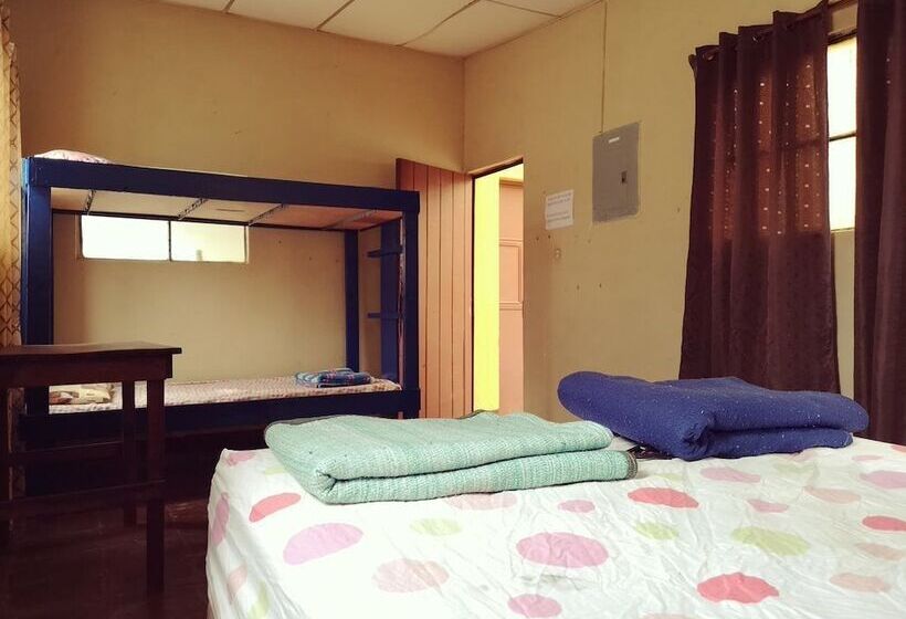 پانسیون Casa Mirella