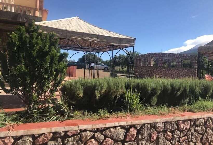 Pensió Maison D Hôtes Yamine