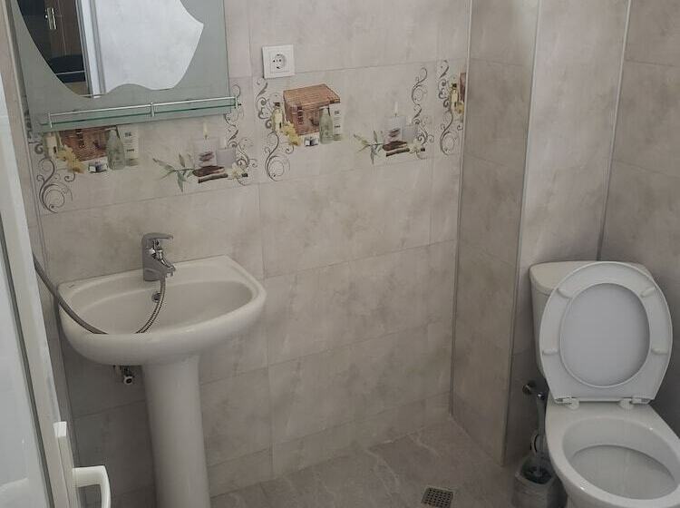 Majatalo Mia Guest House