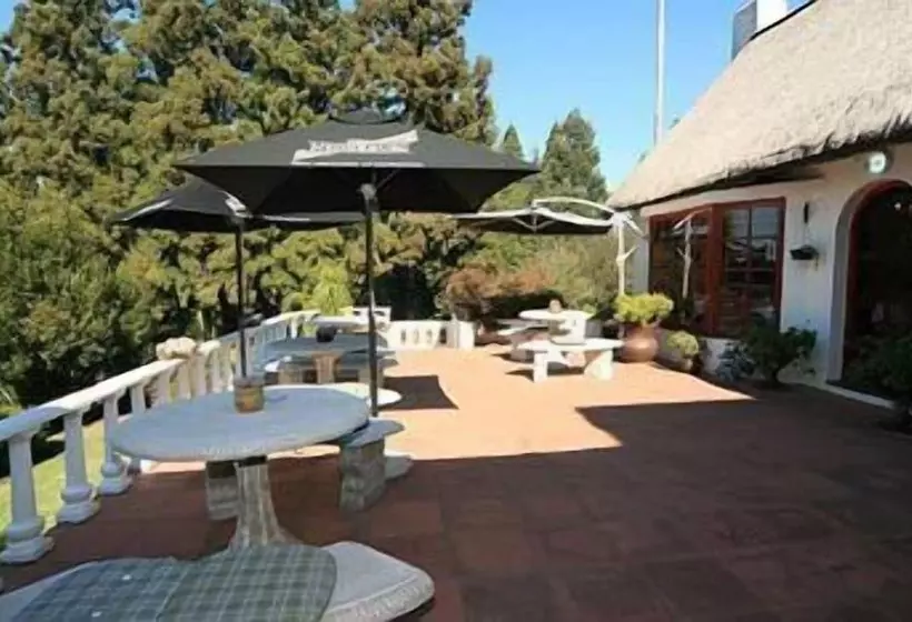 Majatalo Thatchings Guest House